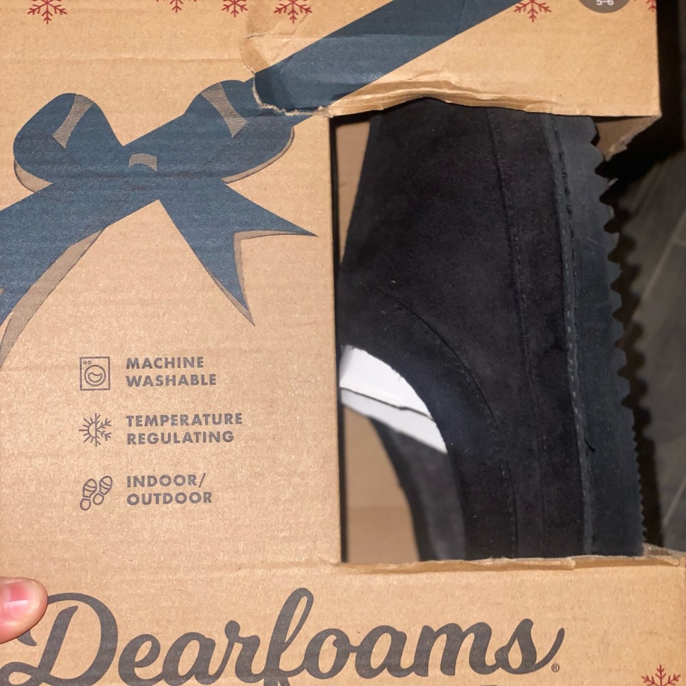 Dearfoams Black Slippers